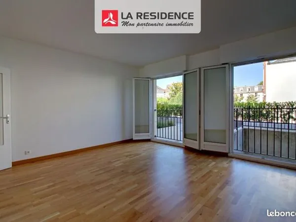 Appartement 4 pièces 80 m² 
