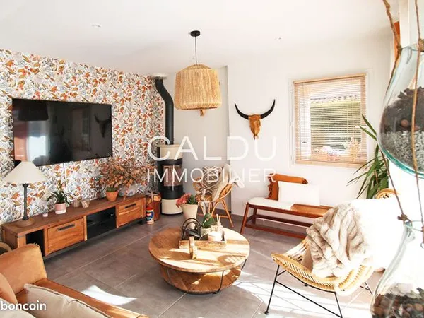 Maison 6 pièces 137 m² 