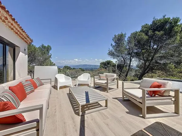 Villa 10 pièces 296 m² 