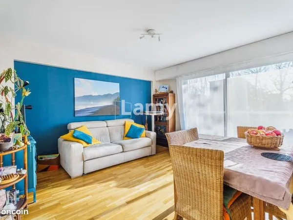 Appartement 2 pièces 53 m² 