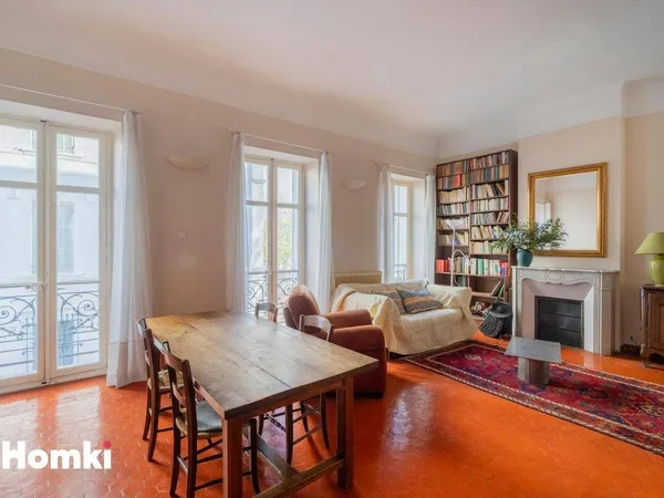 Vends T3 - 88m² - Marseille 13007 