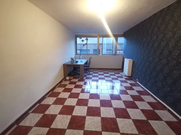 9440 VITRY APPARTEMENT 5 PIECES 107.57 M² 