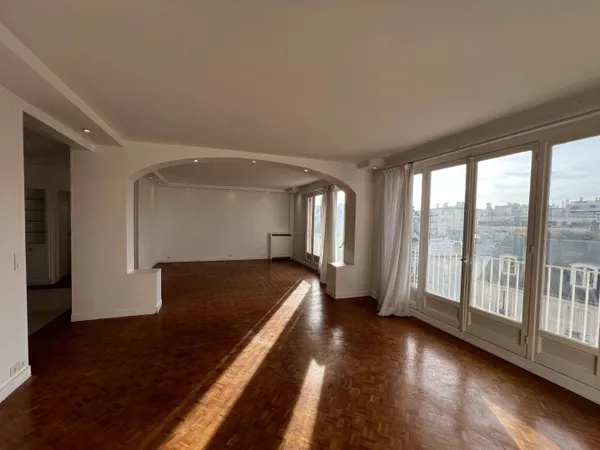 Appartement 6 pièces 137 m² 