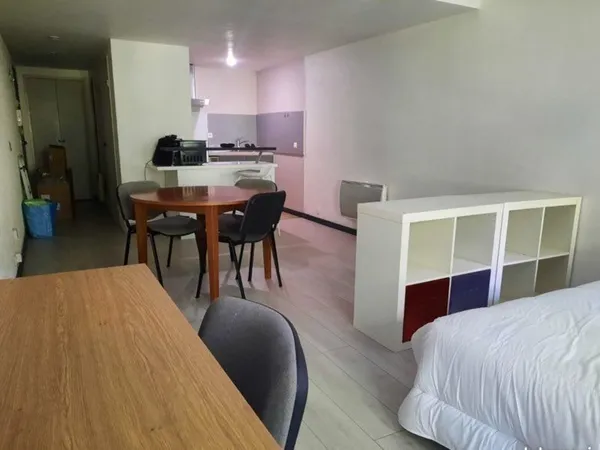 Beau T1 meublé 35m² Allée de Brienne 
