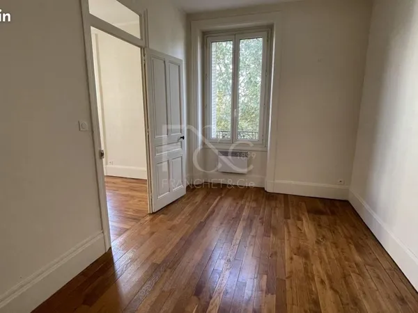 Appartement 2 pièces 49 m² 