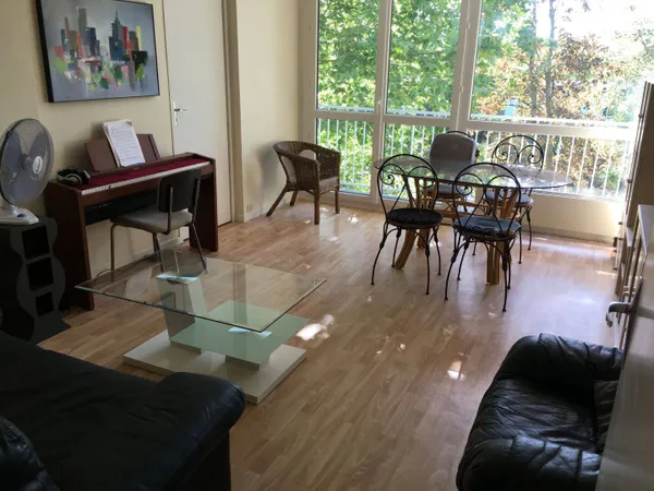Appartement 4 pièces 82 m² 