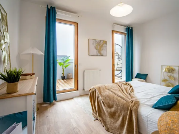 Studio 1 pièce 45 m² 