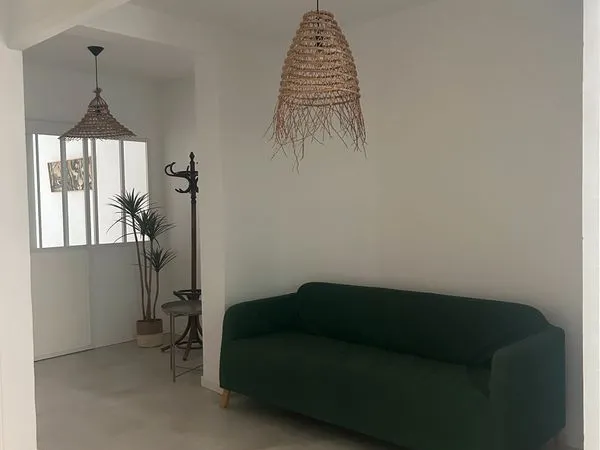 Appartement T2/3 rénové et meublé "Prêt à louer" 