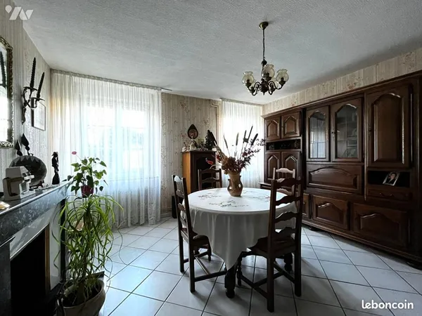 Appartement 4 pièces 150 m² 