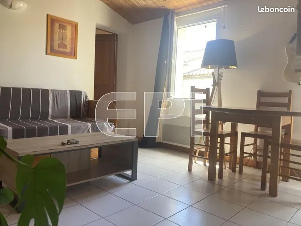 Studio 2 pièces 28 m² 