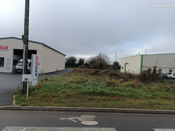 A vendre terrain constructible 