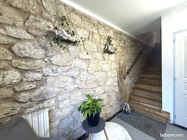 Propriété 7 pièces 177 m² 