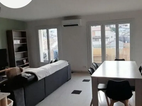 Appartement 2 pièces 75 m² 