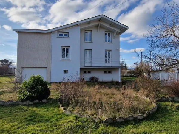 Propriété 5 pièces 117 m² 
