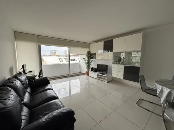 APPARTEMENT 2 PIECES MEUBLE HYPER CENTRE 