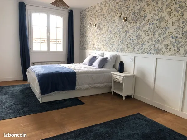 Chambre meublée dans colocation sénior 