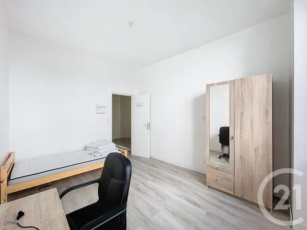 Appartement 1 pièce 12 m² 