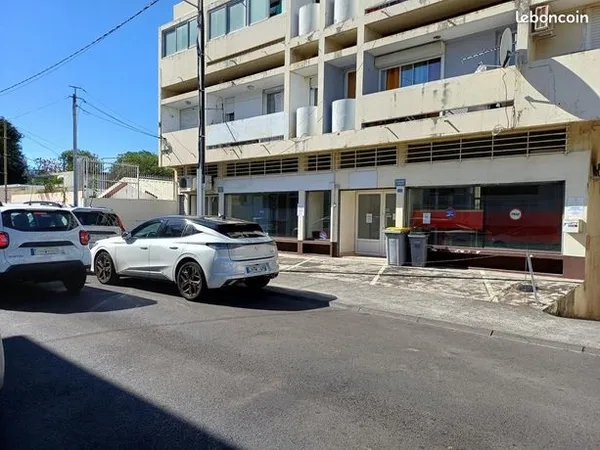 Local commercial 123 m² 