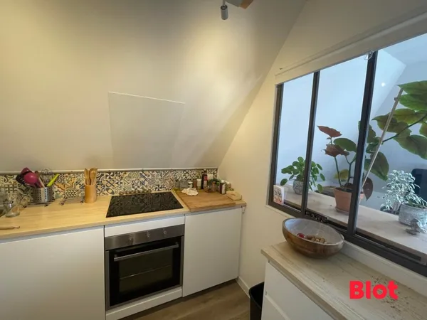 A LOUER - RENNES - Rue Jean Macé - Appartement type 2 - Balcon - Parking et cave 