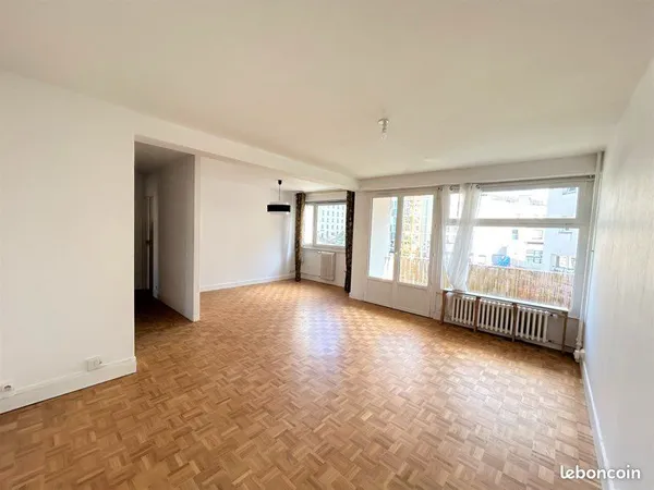 Appartement T3 hypercentre 