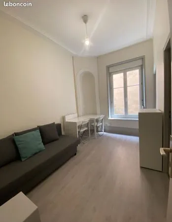 Appartement 1 pièce 16 m² 