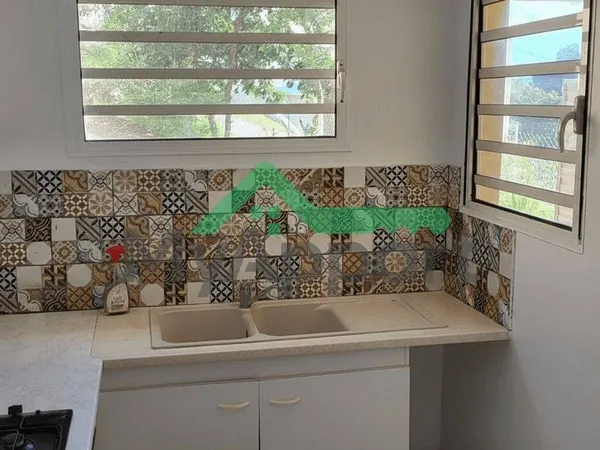 Appartement 2 pièces 75 m² 