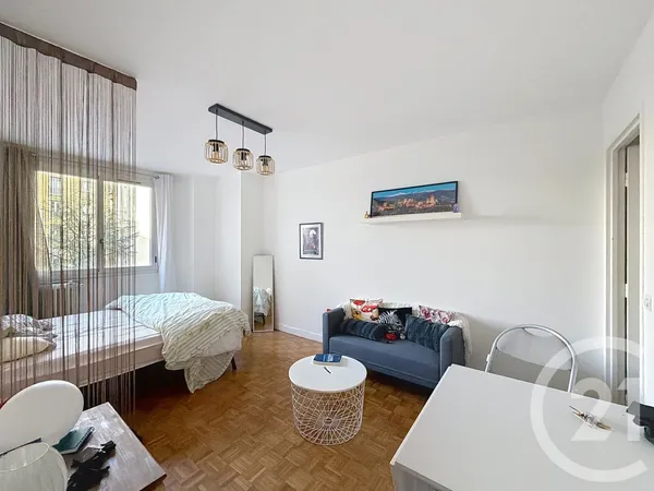 Appartement 1 pièce 30 m² 