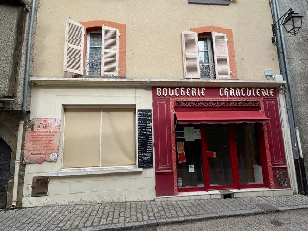 Appartement T4 140m2 et terrasse 