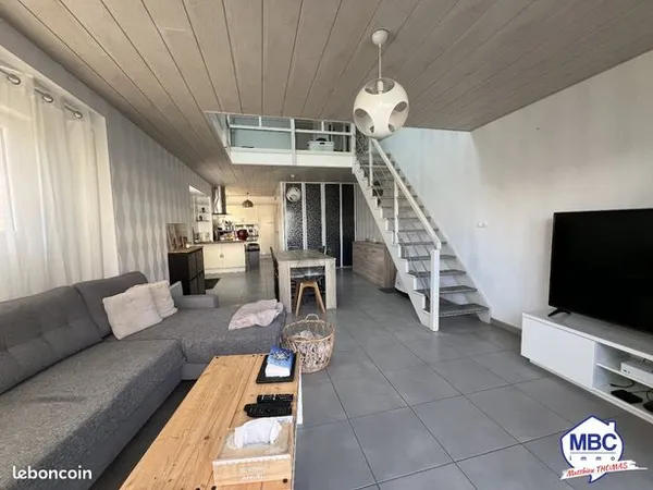 Maison 3 pièces 106 m² 