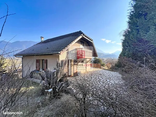 Maison 7 pièces 172 m² 