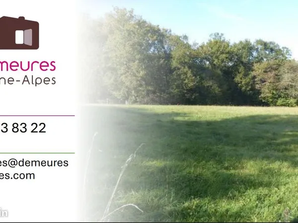 Terrain 653 m² Saint Georges D Esperanche 