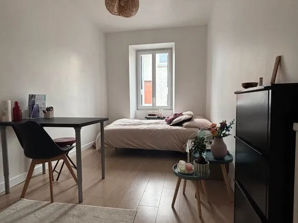 Location studio meublé 