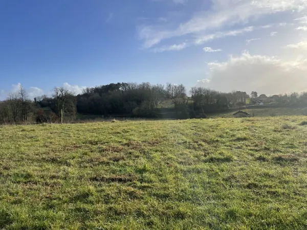 Terrain 2140 m² 