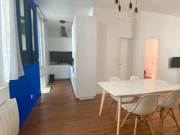 Appartement T3 meublé dans l'ancien, refait à neuf, Bordeaux Saint-Jean 