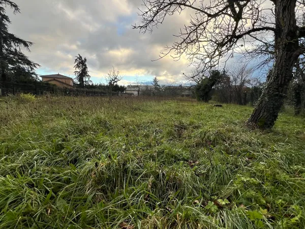 Terrain 803 m² 
