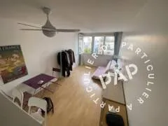 Studio 1 pièce 25 m² 