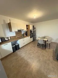 Appartement 3 pièces 61 m² 
