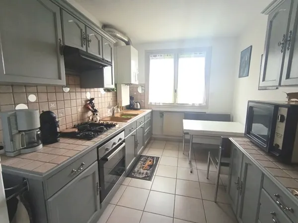 Appartement 3 pièces 64 m² 