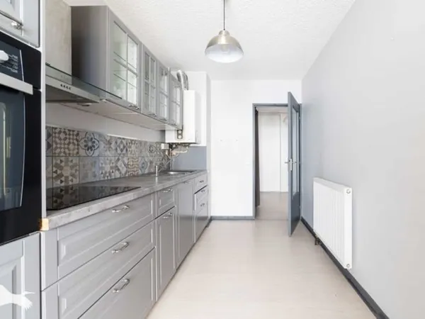 Appartement de 3 pièces principales 