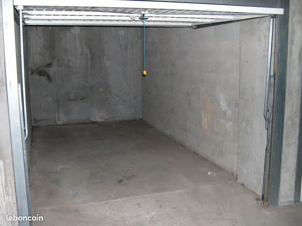 Garage a louer cagnes beal 