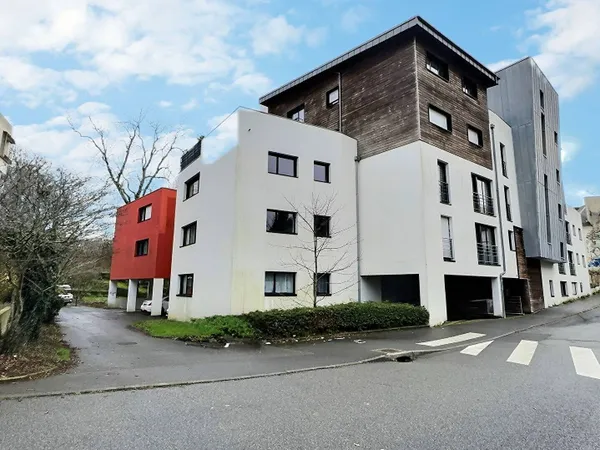 Appartement 5 pièces 100 m² 