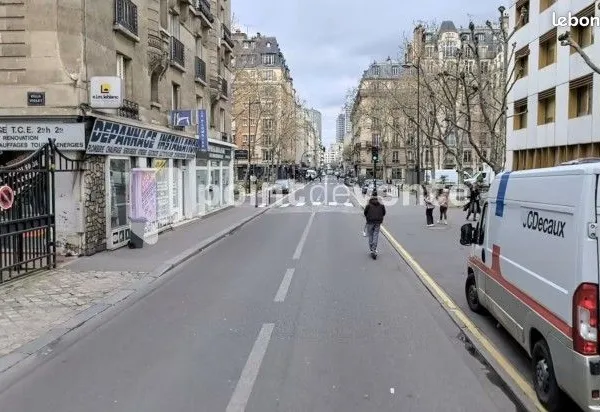 Local commercial 31 m² 