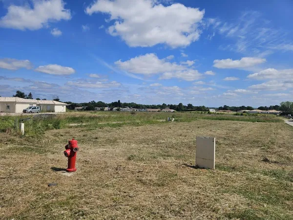 EXCLUSIF ! Terrain de 570 m² viabilisé à Martillac 