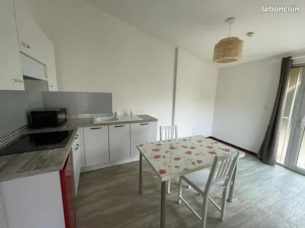 Appartement 1 pièce 25 m² 