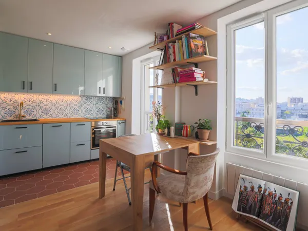 Vends appartement refait à neuf, vue Sacré-Coeur - 27m² 