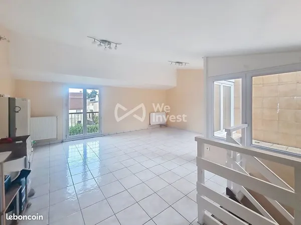 Triplex 5 pièces 93 m² 