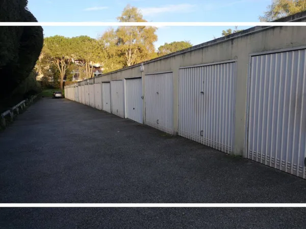 Parking 13 m² 