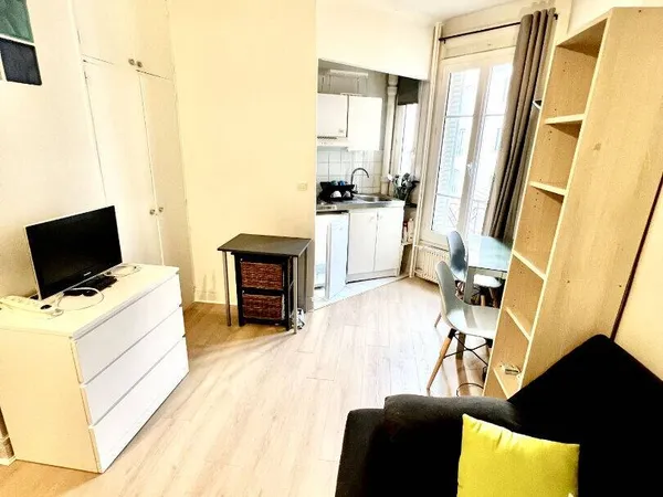 Appartement 1 pièce 15 m² 