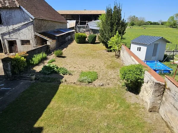Maison 7 pièces 214 m² 