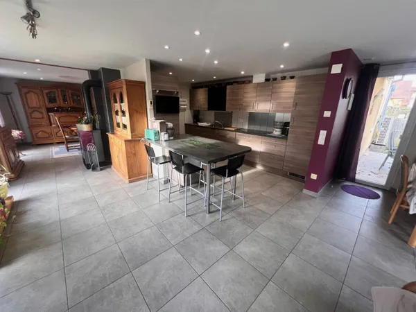 Maison 5 pièces 135 m² 